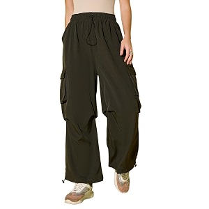 Buynewtrend Women Loose Fit Parachute Trousers
