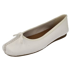 Clarks Womens Freckle Ice Pumps