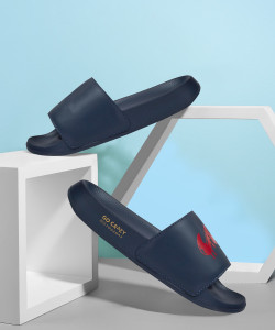 campus men slides