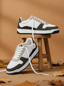 CANTABIL Mens White Green Colourblock Casual