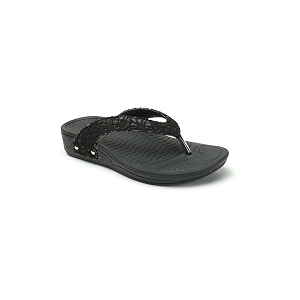Carlton London womens Textured Thong Comfort Sandals