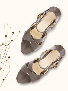 carrito women womens flats sandalscomfortable for all formal  casual occassions wedges sandal grey  9