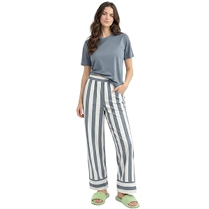 Celary Womens Cotton Blend Printed Night Suit