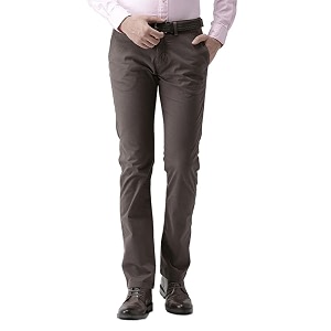 Celio Brown Solid Straight Fit Chinos
