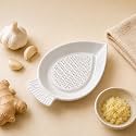 Ceramic Handheld Ginger Garlic Grater Mini Mortar Spice Tool Kitchen Zester Citrus Fruit Grating Plate Nonstick Small Size Easy Clean Home Cooking Accessory (Leaf)