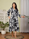 Chaukas Women Printed Straight Kurta