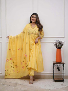 CHECHI Embroidered Kurta Palazzo Dupatta Set