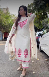 CHECHI Embroidered Kurta Palazzo Dupatta Set