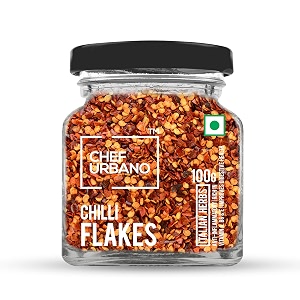 chef urbano chilli flakes 100 g  natural  dried red chilly  aromatic spicy dried pizza  pasta seasoning  premium herbs and spices  glass bottle