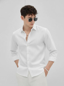 Clothisto Men Solid Casual White Shirt