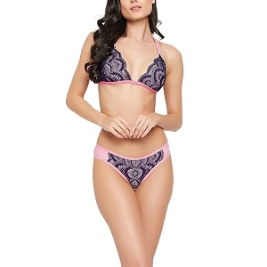 Clovia Womens Lace Lingerie Set Bikini