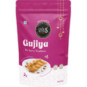 CRIKSBITES Sweet Homemade Gujia/Ghujiya Sweets Holi Special Indian Mithai/Sweet (250 g)