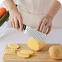 1 PCS Stainless Steel Crinkle Cutter Knife | Wavy Blade Potato & Veg Slicer for French Fries, Chips, Salads | Multi-Purpose Kitchen Chopper | Anti-Slip Handle | Food Prep Cutting Tool