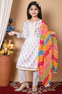 cute xii fashion girls bandhani flared kurta