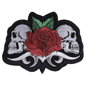 1 pc pirate skull embroidered patch iron-on patch diy clothes sticker trim embellishments applique