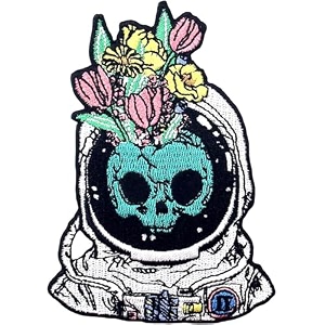 daily crafts embroidered patch iron-on patch diy clothes sticker trim embellishments applique astronaut skull man