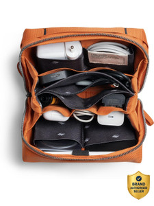 dailyobjects monkey shoulder x do vault tech organiser - medium