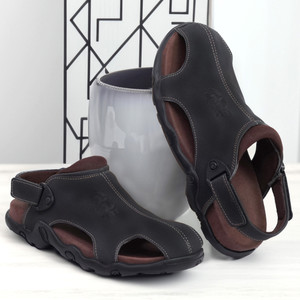 Dakarr Men Sandals