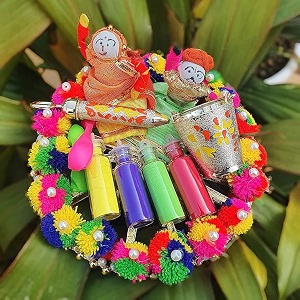 holi herbal color powder herbal gulal holi gift hamper  organic gulal  holi decorations  holi tilak thali holi pichkari holi platter holi tilak thali