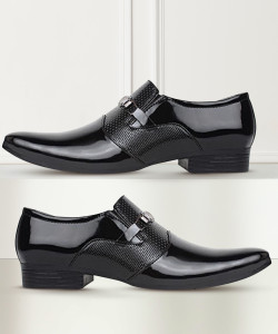 Deekada Slip On For Men