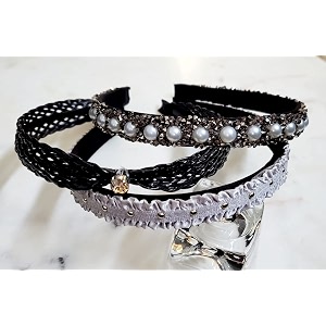 fancy elegant beautiful plastic hair accessories for women and girls set of 3