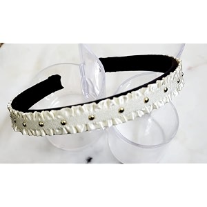 fancy elegant beautiful plastic hair accessories for women and girls set of 3