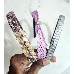fancy elegant beautiful plastic hair accessories for women and girls set of 3