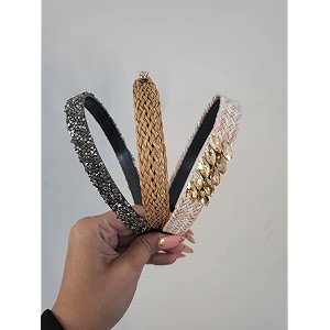 fancy elegant beautiful plastic hair accessories for women and girls set of 3