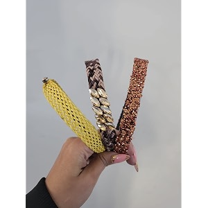 fancy elegant beautiful plastic hair accessories for women and girls set of 3