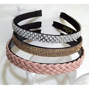fancy elegant beautiful plastic hair accessories for women and girls set of 3