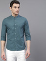 Dennis Lingo Men Solid Casual Blue Shirt