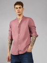 Dennis Lingo Men Solid Casual Pink Shirt