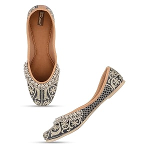 Flat Footwear Mojari Punjabi Jutti Bellies for