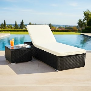 DEVOKO 2 Pieces Outdoor Wicker Lounge Chairs