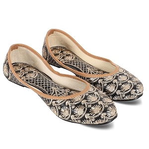 DFR Women Embroidered Jaipuri Juttis Juti Shoe