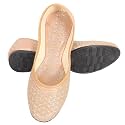 DFR Women Embroidered Mojari Juttis