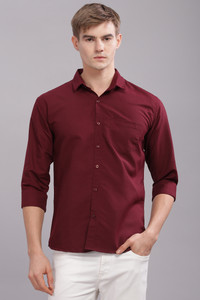 Dijuca Med Men Solid Casual Maroon Shirt