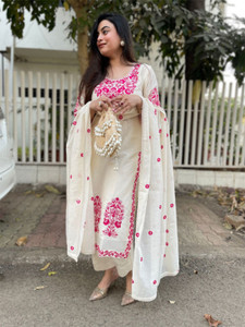Divastri Women Kurti Pant Dupatta Set
