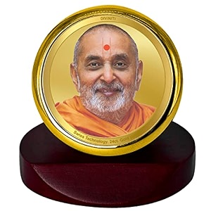 diviniti pramukh swami gold plated metallic car frame table decor mcf 1c classic pramukh swami and 24k gold plated foil religious frame for pooja gifts items 55 x 50 cm