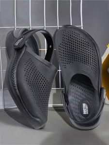 DOCTOR EXTRA SOFT Men Clogs