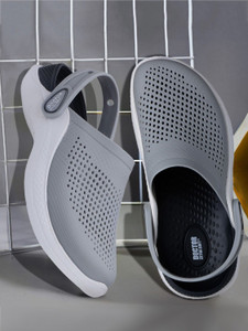 DOCTOR EXTRA SOFT Men Clogs