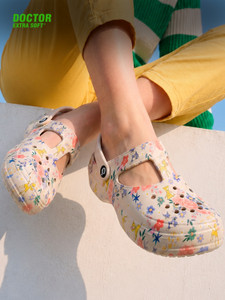 DOCTOR EXTRA SOFT Women Clogs