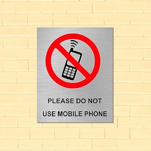 Dont Use Mobile Sign Board Warning Sign