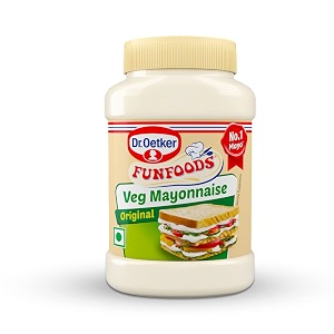 dr oetker funfoods veg mayonnaise original 250g  100 vegetarian  no cholesterol or trans fat  rich amp creamy eggless mayo spread for sandwiches wraps burgers amp salads