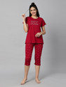DZZO Women Printed Red Top & Capri Set
