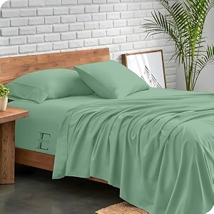 edmund - double bed bedsheet  super soft brushed microfiber bedsheet for double bed 90x100 inches  machine washable amp hypoallergenic bedsheet with 2 pillow cover - emerald green