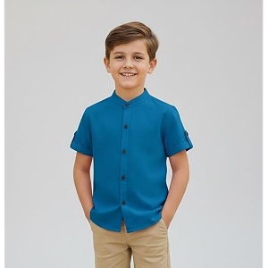 Elegant Boys Shirt in Solid Pattern with