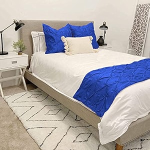 100 cotton 3 piece pinch pleated bed runner set 800 thread count decorative bed scarf and 2 cushion covers queen size 90  25 inches royal blue