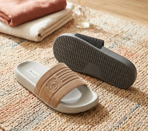 Elevate Steps Men Slides