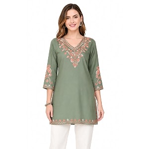 Embroidered Chikankari Kurti with Kashmiri Aari Work